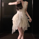 Vintage White Lace V-neck A-line Tulle Short Party Dress Homecoming Dresses HZ0319