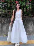 Fashion Crew Neck Pleated Long Women Dress Summer Date Dress with Studded Belt HZ0319