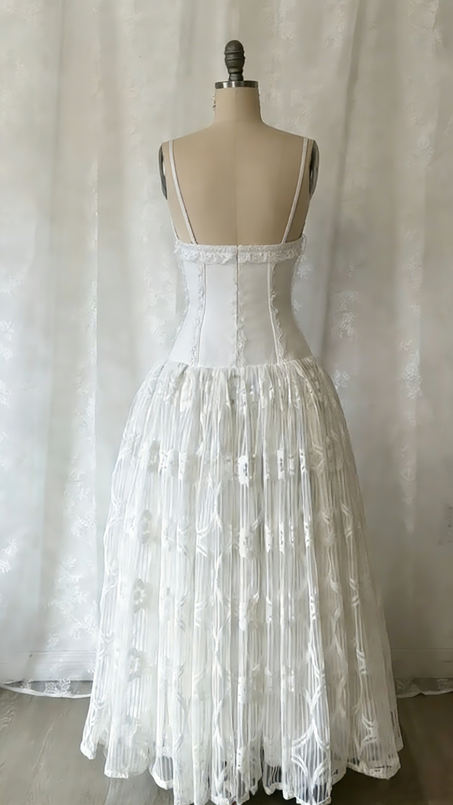 White Spaghetti Straps A-Line Lace Vintage Wedding Dress Long Party Dress , HZ0319
